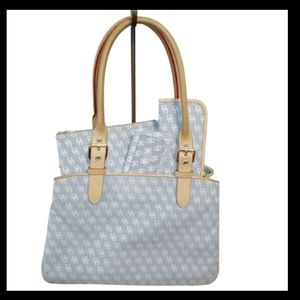 4 Pieces Dooney & Bourke Shoulder Bag with Accessories EUC